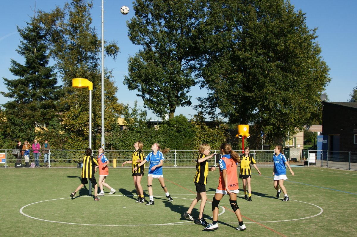 Korfbal C3  15 oktober-8.JPG
